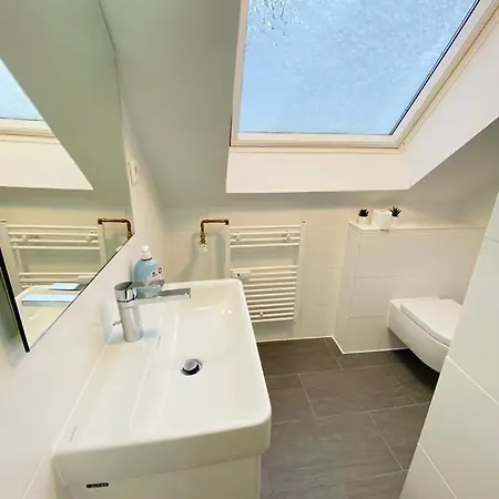 Cute Apartment - Detmold City Center - Large Kitchen, Bath, South Facing Balcony - Free Parking And Wifi Exterior photo