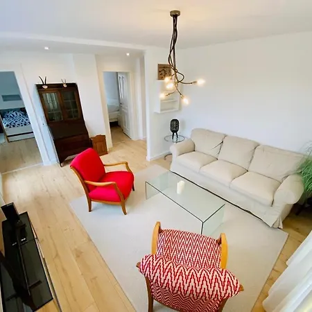 Cute Apartment - Detmold City Center - Large Kitchen, Bath, South Facing Balcony - Free Parking And Wifi Exterior photo